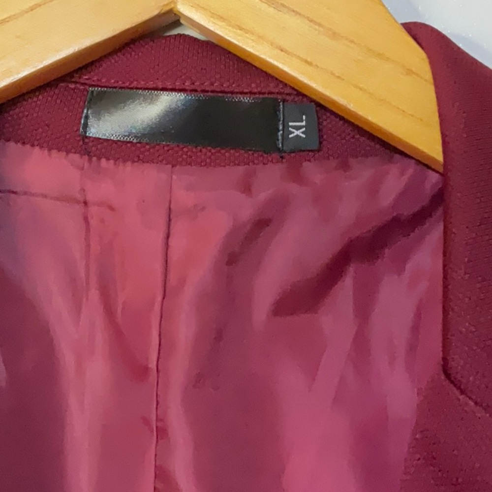 Men's Cranberry Colored Blazer (NWOT) - Picture 5 of 7